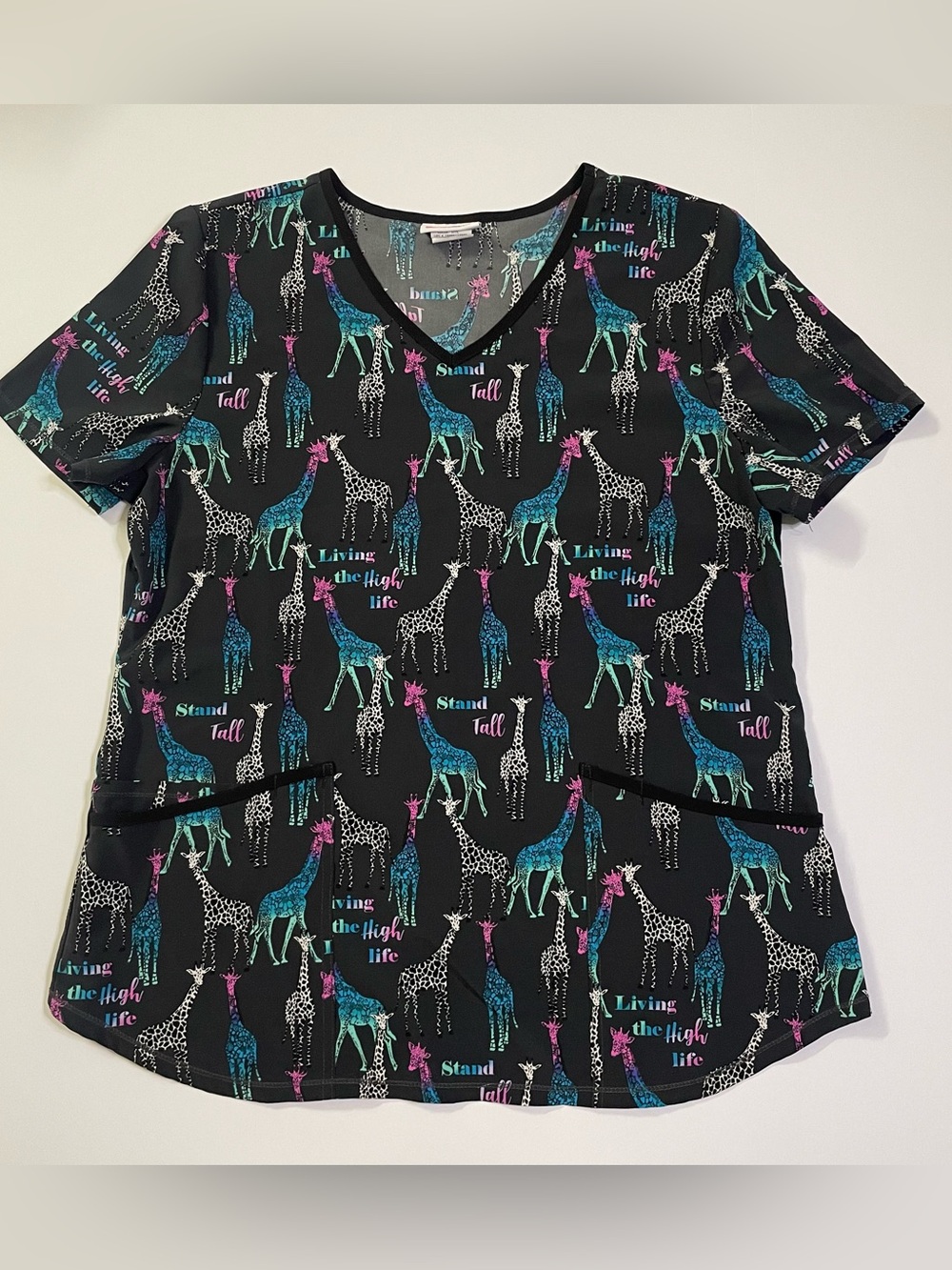 ScrubStar Giraffe Printed Black Scrubs size M